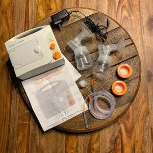 Hygeia Enjoye Breast Pump - Never Used!!!